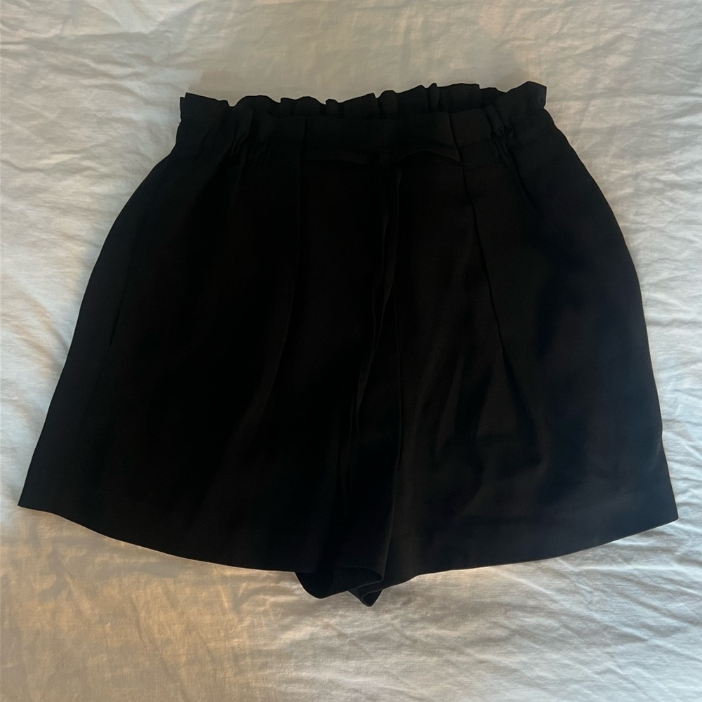 Aritzia pleated mini shorts